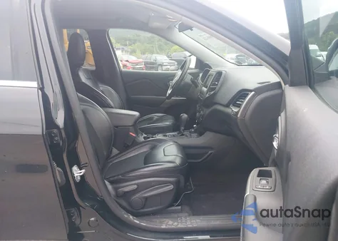 2019 Jeep Cherokee Latitude Plus 4X4 из США, поврежденный, VIN 1C4PJMLB4KD101165